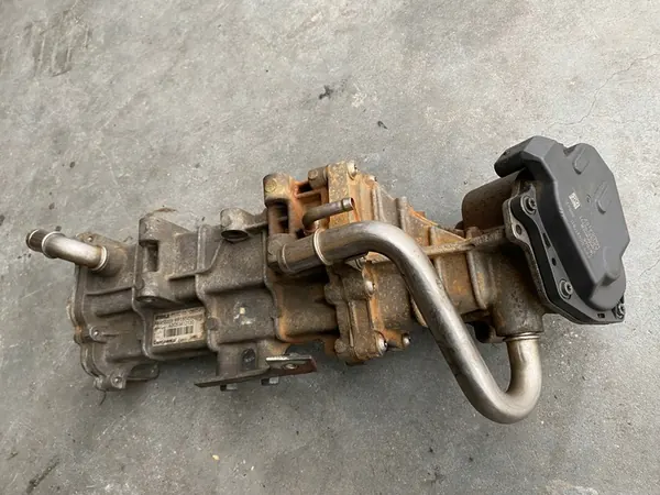 EGR-Pakokaasujäähdytin IVECO DAILY 3.0 HPI image 5