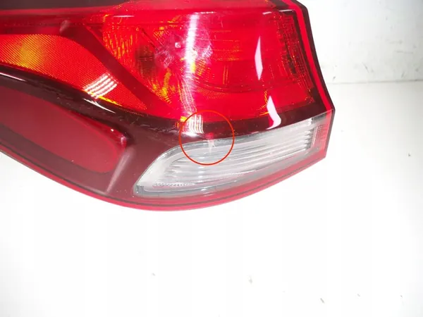 Luz Trasera Izquierda Hyundai i30 III Kombi 2017- image 4