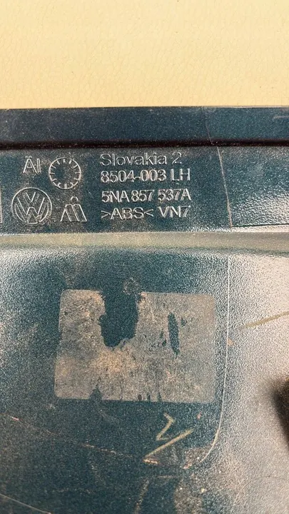 Volkswagen Tiguan II Vasemmanpuoleinen Peilin Kotelo 5NA857537A image 3