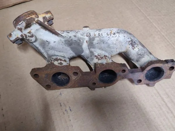 Gebrauchter Abgaskrümmer OEM 1031425502 für W124/W126 image 3