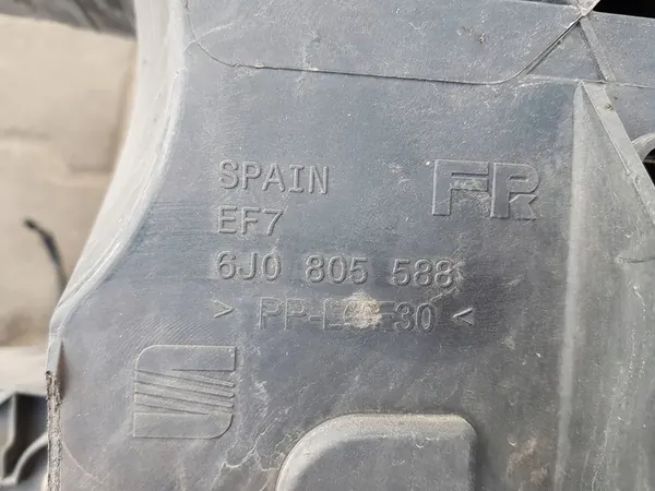 SEAT IBIZA 4 IV 6J 08-12 1.2 TDI Ventilador de Radiador Frontal image 9