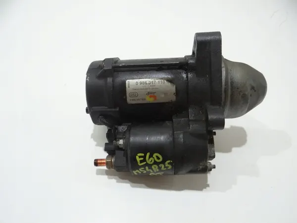 Motor de arranque Bosch para BMW E60 E61 M54B25 image 2