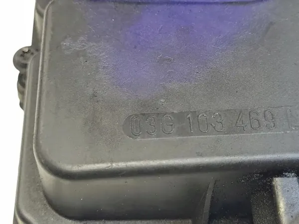 VW Nockenfolgerabdeckung OEM 03G103475C Gebraucht image 8