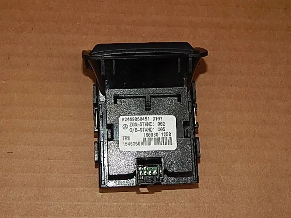 Levier de frein à main OEM A2469050451 pour Infiniti Q30/QX30 image 5