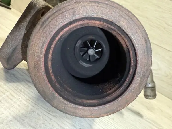 Turbo BMW 1 (F20) 59001107181 1.5L Diesel 2017 image 3