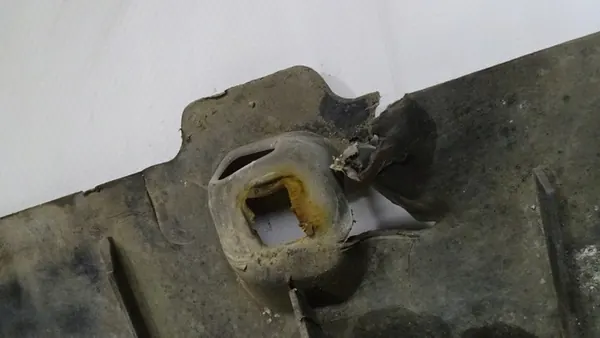 Protector de Parachoques Mercedes W245 B200 image 4