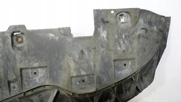 Protector de Parachoques Mercedes W245 B200 image 9