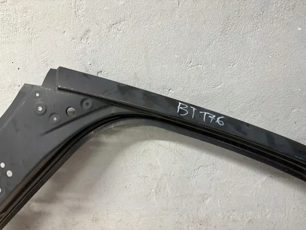 OEM 6R4809835A Cobertura Pilar A Esquerda Dianteira VW Polo V image 3