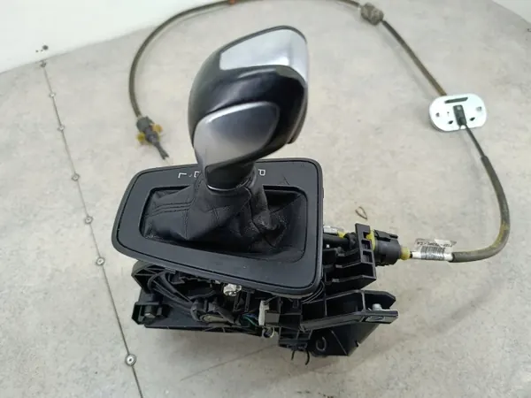 Versnellingspook F1EP-7K004 voor Ford Focus III 2.0 TI-VCT image 4