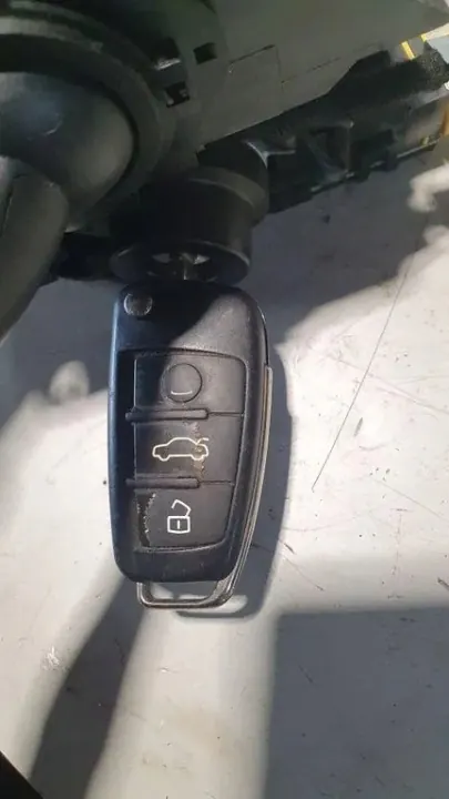 Interruptor de encendido OEM 1K0905865 Audi A3 Sportback image 6
