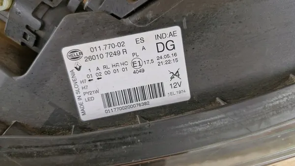 RENAULT KADJAR OIKEA ETULAMPPU 260107249R image 3