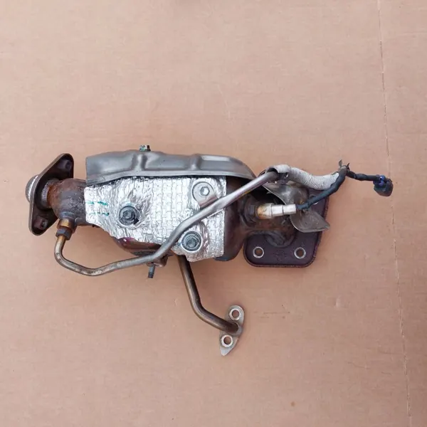 Toyota Yaris P1 1.0 Katalysator OEM 250510J010 image 3