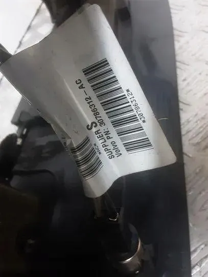 Apoio de Braço Volvo S40 I OEM 30755375 - Usado image 7