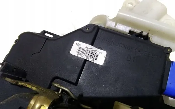 Volkswagen Phaeton Türschloss rechte Seite image 3