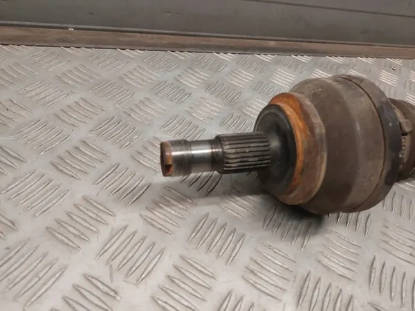 Mercedes-Benz S W222 A2220101 Bakre drivaxlar image 2