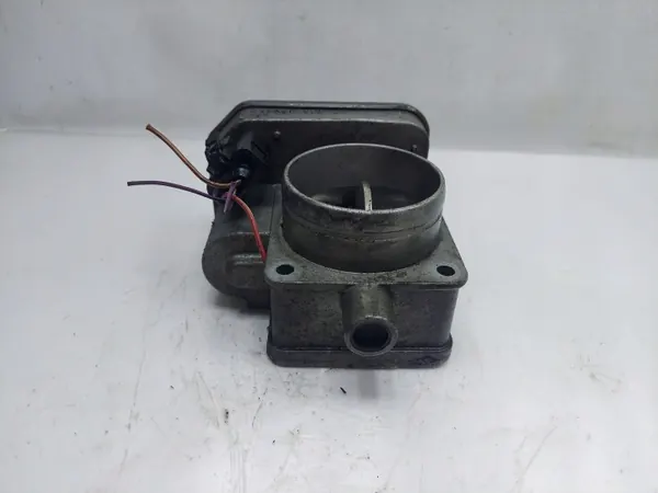 Gasklep OEM 038128063C voor VW Golf IV 1.9 SDI image 5