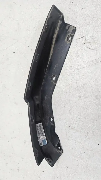 Spoiler de pára-choques traseiro esquerdo OEM 8084401 BMW M3 G80 image 4