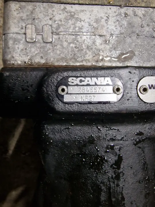Compresseur d'air Scania OEM 2845574 - Occasion image 6