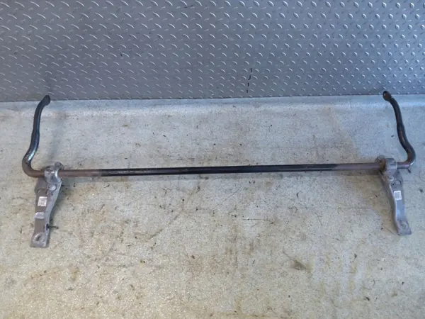 Barre stabilisatrice arrière OEM 9670246180 pour Citroen DS5 image 3