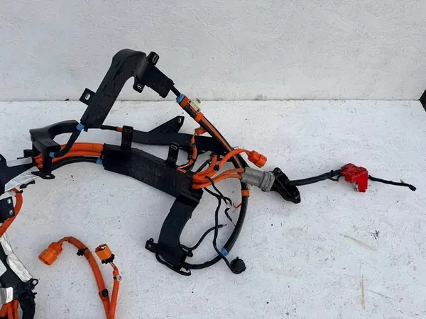 Kuga MK3 Accukabel Installatie 2.5 Hybride OEM image 3