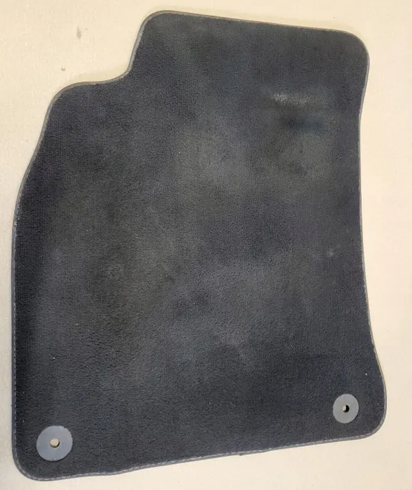 Tapete de veludo OEM 8K1863691B esquerda dianteira image 2