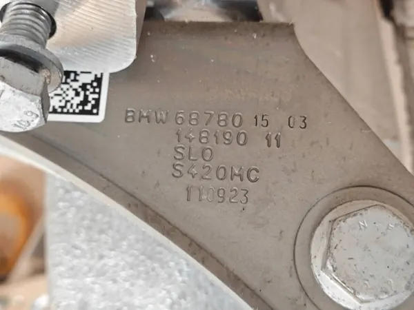 Bakvagnsbärare OEM 6894149 för BMW X6 G06 image 8