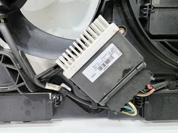 Lüfter & Gehäuse OEM 8K0959501F für Audi A4 B8 image 4