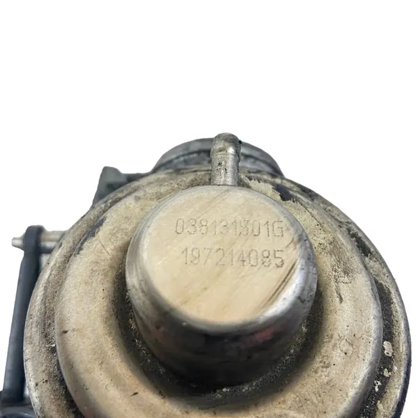 EGR-venttiili Audi A4 S4 B6 8E 8H 038131501G image 6