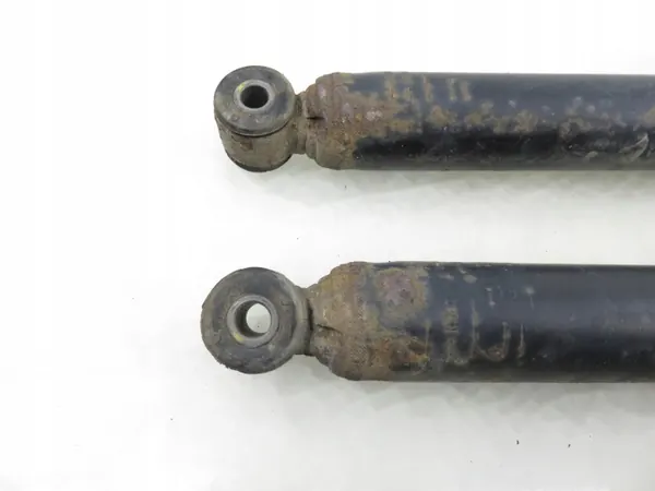 Takaistuttimet OEM IQDC Ford Focus III:lle image 3
