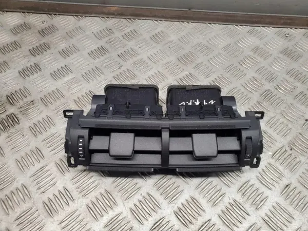 OEM 5567078010 instrumentbräda luftutblåsningsgall Lexus NX image 2