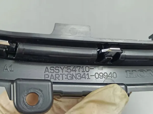 Chassi esquerdo Honda HR-V OEM 43109940 - Usado image 3