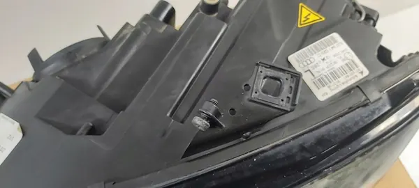 Audi TT 8J0 - Faro Xenón Izquierdo - OEM 8J0941029D image 2