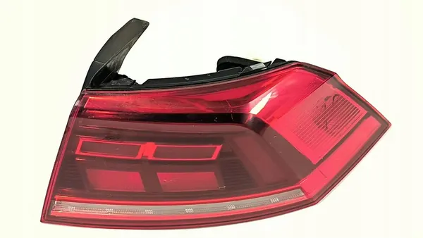 Lámpara Trasera Derecha Volkswagen Passat B8 Sedán OEM 3G5945096H image 5
