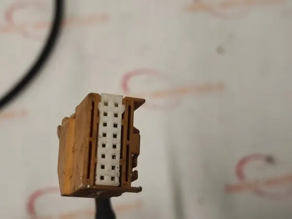 Espelho esquerdo Audi A4 B7 OEM 5 pinos usado image 3