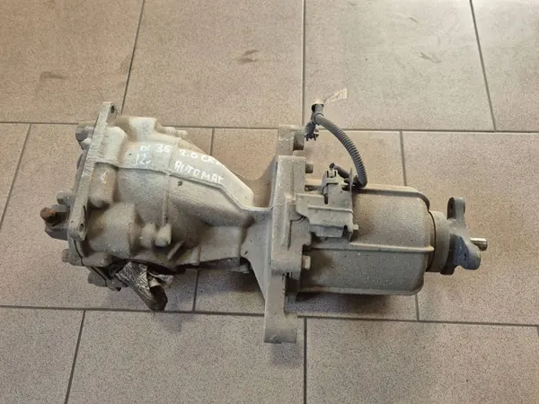 Hyundai ix35 2010-2015 2.0 CRDI 4x4 Differential OEM 3091R image 2