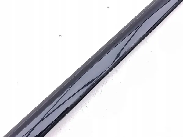 Junta ventana puerta trasera Audi A4 B9 OEM 8W0853764 image 6