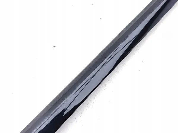 Junta ventana puerta trasera Audi A4 B9 OEM 8W0853764 image 7
