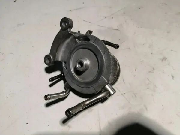Bränslefilterfäste OEM 233000R070 för Toyota Verso image 3