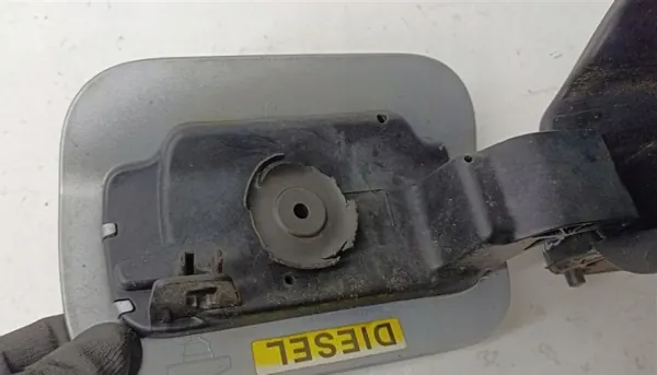 Tapa de combustible OEM KLAPKA WLEWU PALIWA Citroen C5 III image 3