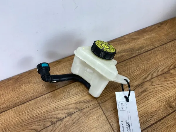 Réservoir de liquide de frein Ford OE L1MC-2N147-AC image 4