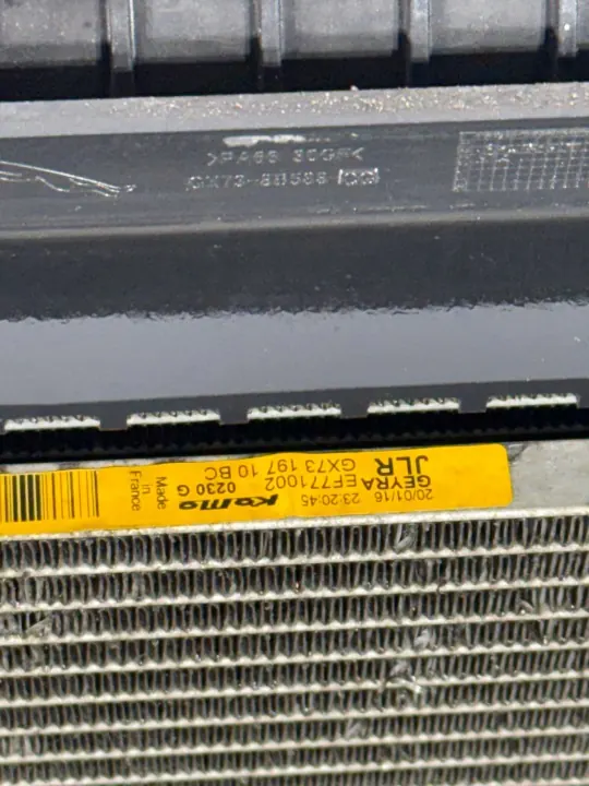 OEM PAS PRZEDNI framstötfångare Jaguar XF X260 image 8