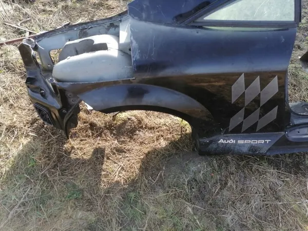 Audi TT Höger Bakskärm - Begagnad OEM Del image 4