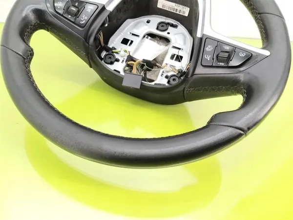 Multifunktionslenkrad OEM 13351029 - Opel Zafira C image 6