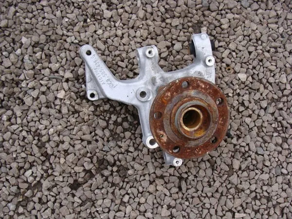 Skoda Yeti Hinterradnabe OEM 3C0505436G - Rechte Seite image 2