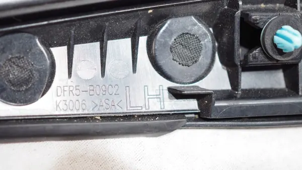 Kleplijst Mazda CX-30 OEM DFR5519C1 Rechts Achter image 8