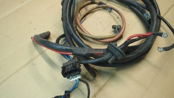 BMW E34 535 M30 Accukabel met Klem image 2