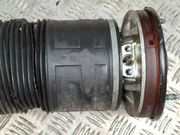 Framstötdämpare höger sida Mercedes-Benz CL C216 A2213208013 image 7