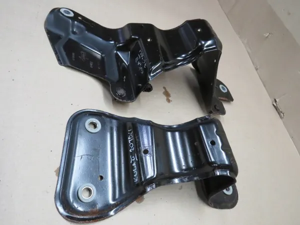 Ford OE PRY2932 Montage Couvre-Arbre Transmission image 3