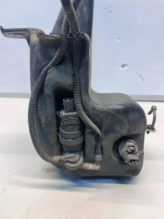 Pesunesteen säiliöt Opel Astra H 2005 OEM 13118170 image 4