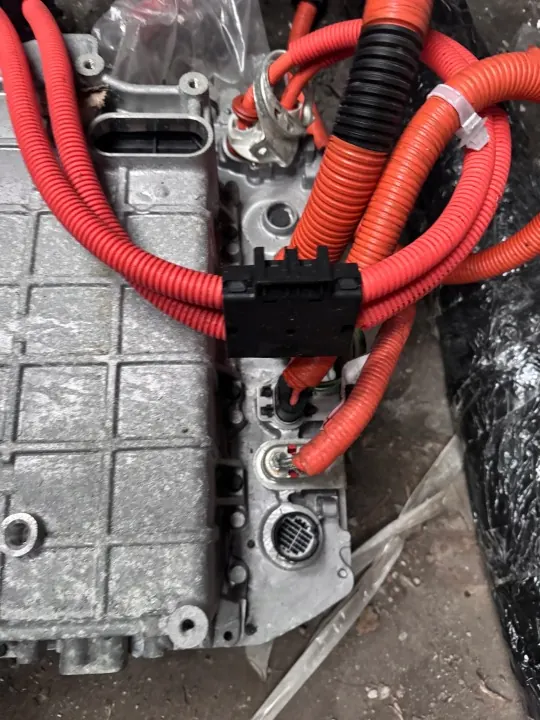 Inversor Nissan Leaf II OEM 261074 - Pieza usada image 4